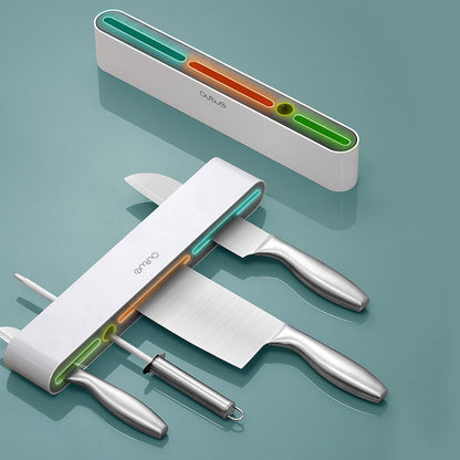 Wall-Mounted Kitchen Knife Holder